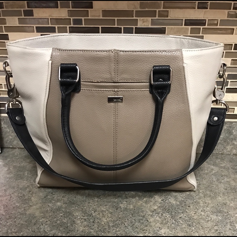 Jewell By Thirty One Diamond District Handbag